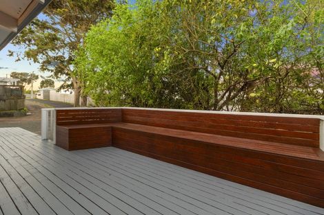 Photo of property in 3/254 Meola Road, Point Chevalier, Auckland, 1022