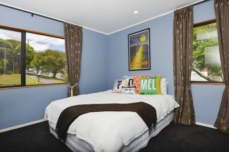 Photo of property in 2c Cradock Street, Avondale, Auckland, 1026