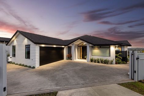 Photo of property in 2 Ascot Way, Orewa, 0931