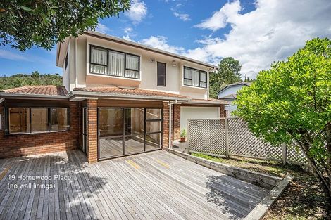 Photo of property in 17 Homewood Place, Chatswood, Auckland, 0626