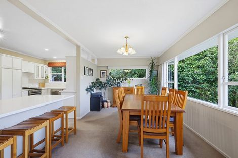 Photo of property in 108 Oriel Avenue, Tawa, Wellington, 5028