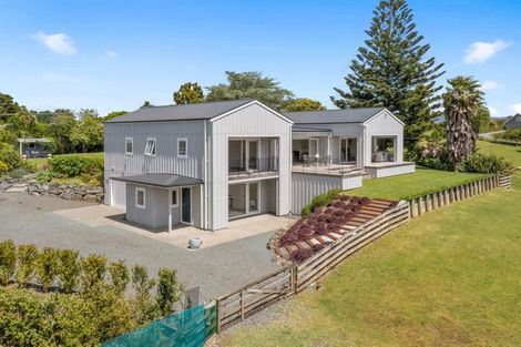 Photo of property in 201 Takatu Road, Tawharanui Peninsula, Warkworth, 0986