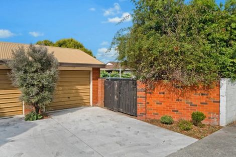 Photo of property in 19a Somerfield Street, Somerfield, Christchurch, 8024