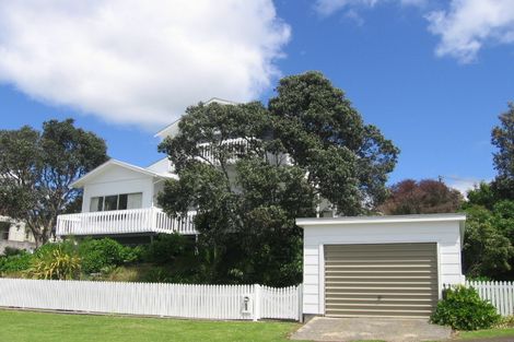 Photo of property in 23 The Terrace, Waihi Beach, 3611