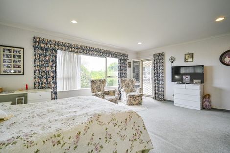 Photo of property in 36 Kopanga Road, Havelock North, 4130