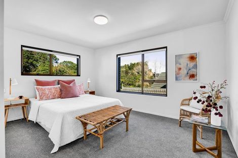 Photo of property in 7 Lombardy Place, Whalers Gate, New Plymouth, 4310