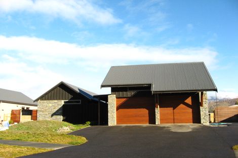 Photo of property in 44 Erskine Street, Lake Hayes, Queenstown, 9304
