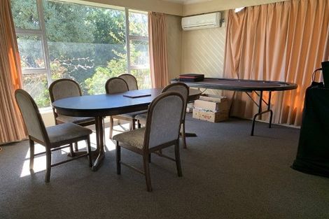 Photo of property in 429 Avonhead Road, Avonhead, Christchurch, 8042