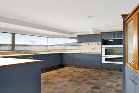 Photo of property in 21a Clemow Road, Fitzroy, New Plymouth, 4312