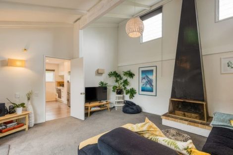 Photo of property in 279 Royal Road, Massey, Auckland, 0614