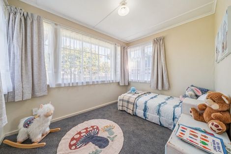 Photo of property in 82 Pine Avenue, Ebdentown, Upper Hutt, 5018