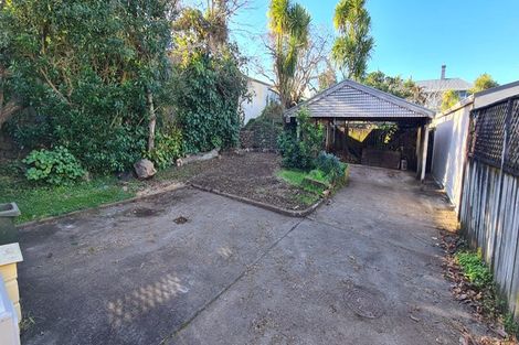 Photo of property in 5 Wrights Spur, Mount Eden, Auckland, 1024
