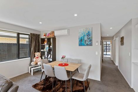 Photo of property in 5 Koreke Lane, Halswell, Christchurch, 8025