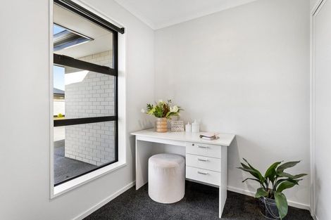 Photo of property in 5a Ballinger Place, Kaiapoi, 7630