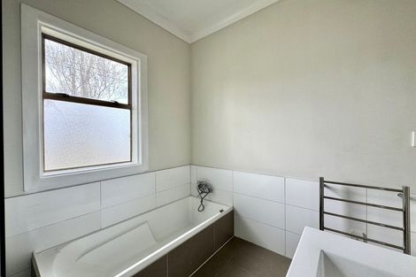 Photo of property in 2/15 James Road, Manurewa, Auckland, 2102