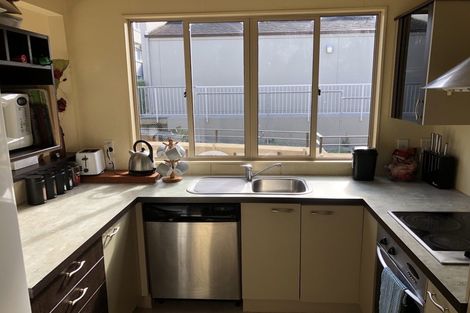 Photo of property in 2/6 Fow Street, Hamilton Central, Hamilton, 3204