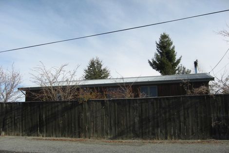 Photo of property in 9 Sealy Street, Twizel, 7901