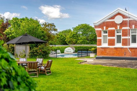 Photo of property in 193 East Street, Greytown, 5712