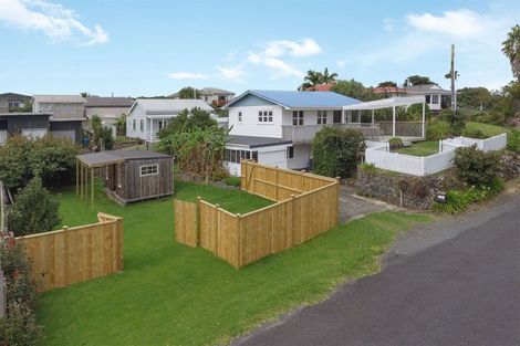 Photo of property in 17a Keven Road, Clarks Beach, Pukekohe, 2679