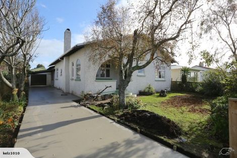 Photo of property in 40 Record Street, Fitzroy, New Plymouth, 4312