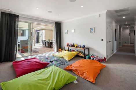 Photo of property in 19 Mike Smith Drive, Cambridge, 3434