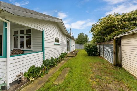 Photo of property in 83 Wood Street, Takaro, Palmerston North, 4410