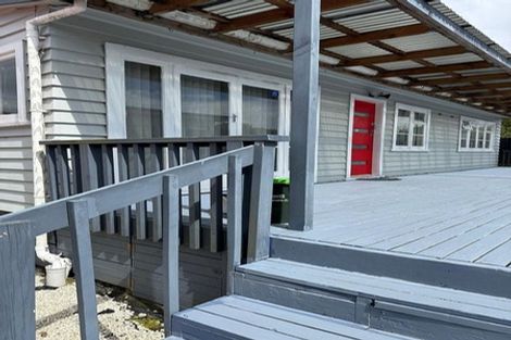 Photo of property in 2/18 Tahi Terrace, Glen Eden, Auckland, 0602