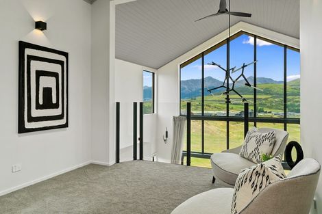 Photo of property in 44 Orford Drive, Jacks Point, Queenstown, 9371