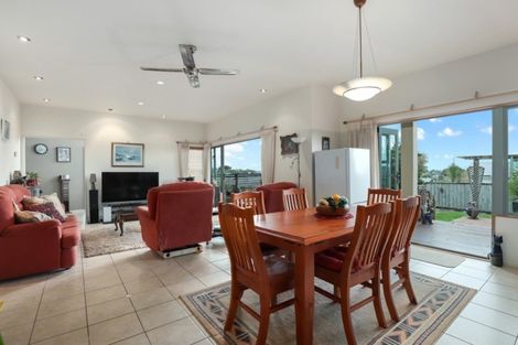 Photo of property in 38 Willow Grove, Morrinsville, 3300