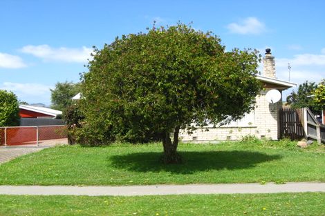 Photo of property in 16 Barrowclough Street, Hoon Hay, Christchurch, 8025