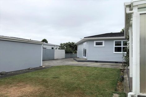 Photo of property in 11 Duke Street, Levin, 5510