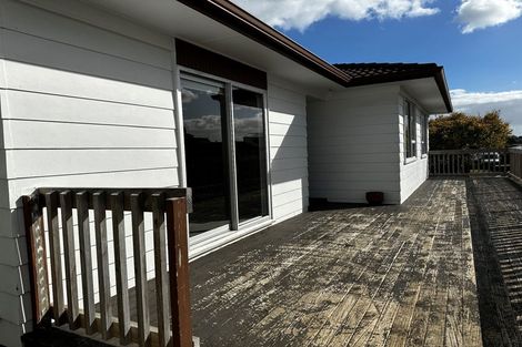 Photo of property in 32 Aberfeldy Avenue, Highland Park, Auckland, 2010