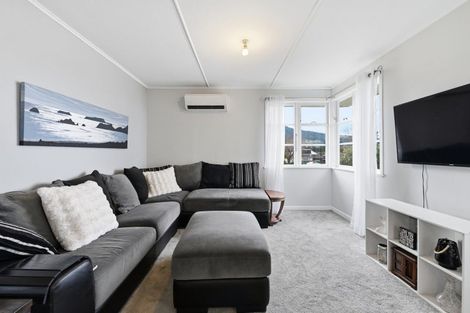 Photo of property in 6 Haynes Crescent, Sunnybrook, Rotorua, 3015