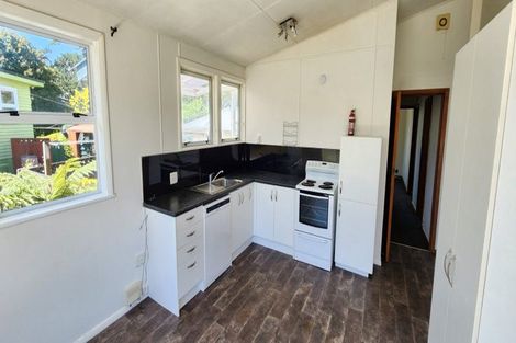 Photo of property in 38 Woodleigh Street, Frankleigh Park, New Plymouth, 4310