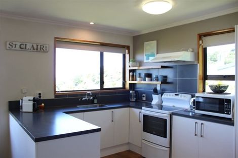 Photo of property in 20 Seaview Terrace, Kew, Dunedin, 9012