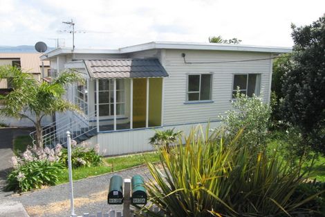 Photo of property in 952b Whangaparaoa Road, Manly, Whangaparaoa, 0930