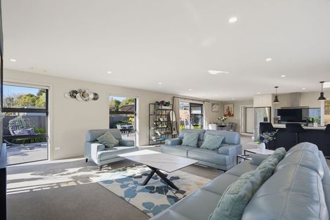 Photo of property in 19 Grove Avenue, Weston, Oamaru, 9401