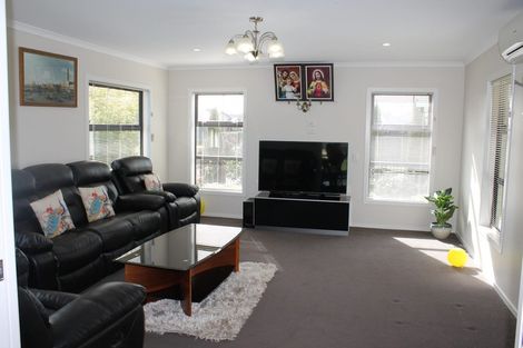 Photo of property in 25 Stan Heather Drive, Glenview, Hamilton, 3206