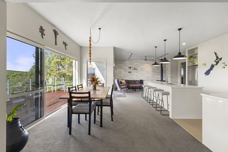 Photo of property in 5c Sunshine Rise, Raglan, 3225