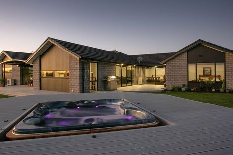 Photo of property in 46 Seachange Drive, Leamington, Cambridge, 3432