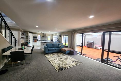 Photo of property in 3 Beros Place, Flat Bush, Auckland, 2016