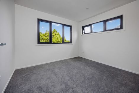 Photo of property in 10 Kaaramuramu Lane, Mangere Bridge, Auckland, 2022