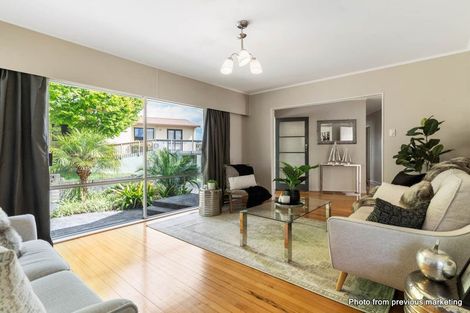 Photo of property in 133 Vodanovich Road, Te Atatu South, Auckland, 0610