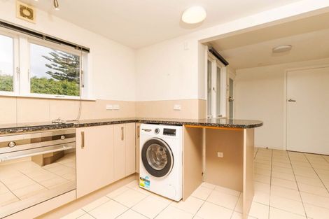 Photo of property in 6 Swanson Road, Henderson, Auckland, 0610
