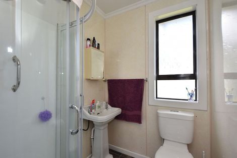 Photo of property in 58 Kilmarnock Street, Wallacetown, 9816