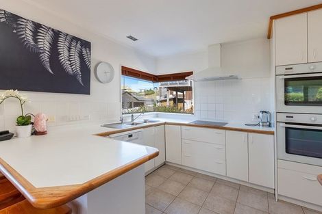 Photo of property in 4 Robinia Place, Snells Beach, 0920
