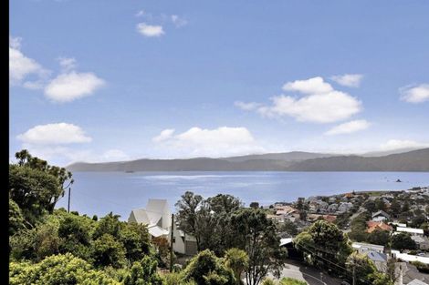 Photo of property in 19 Fettes Crescent, Seatoun, Wellington, 6022