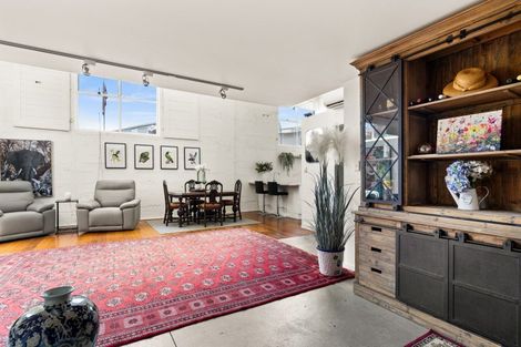 Photo of property in 17 Waghorne Street, Ahuriri, Napier, 4110