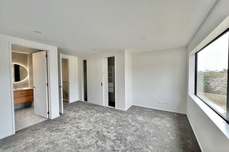 Photo of property in 7e Serrata Place, Browns Bay, Auckland, 0630