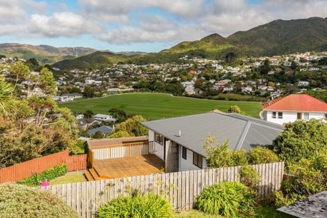 Photo of property in 38b Percy Dyett Drive, Karori, Wellington, 6012